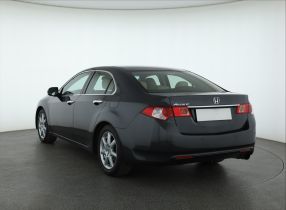 Honda Accord - 2011