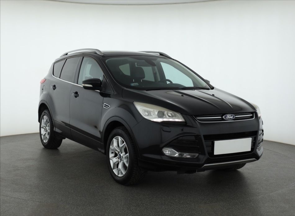 Ford Kuga - 2013