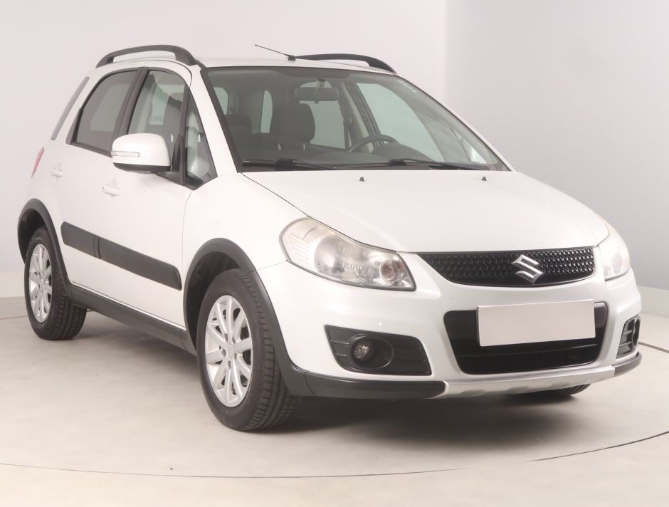 Suzuki SX4 - 2012