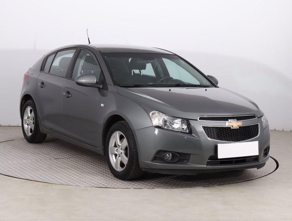 Chevrolet Cruze - 2013