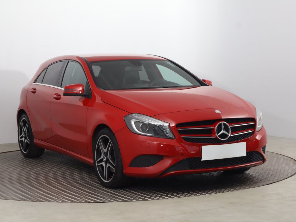 Mercedes-Benz A - 2013