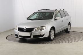 Volkswagen Passat - 2008