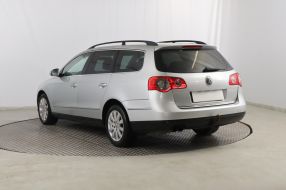Volkswagen Passat - 2008
