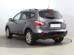Nissan Qashqai+2 - 2013