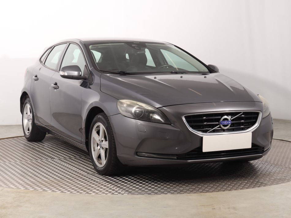 Volvo V40 - 2012