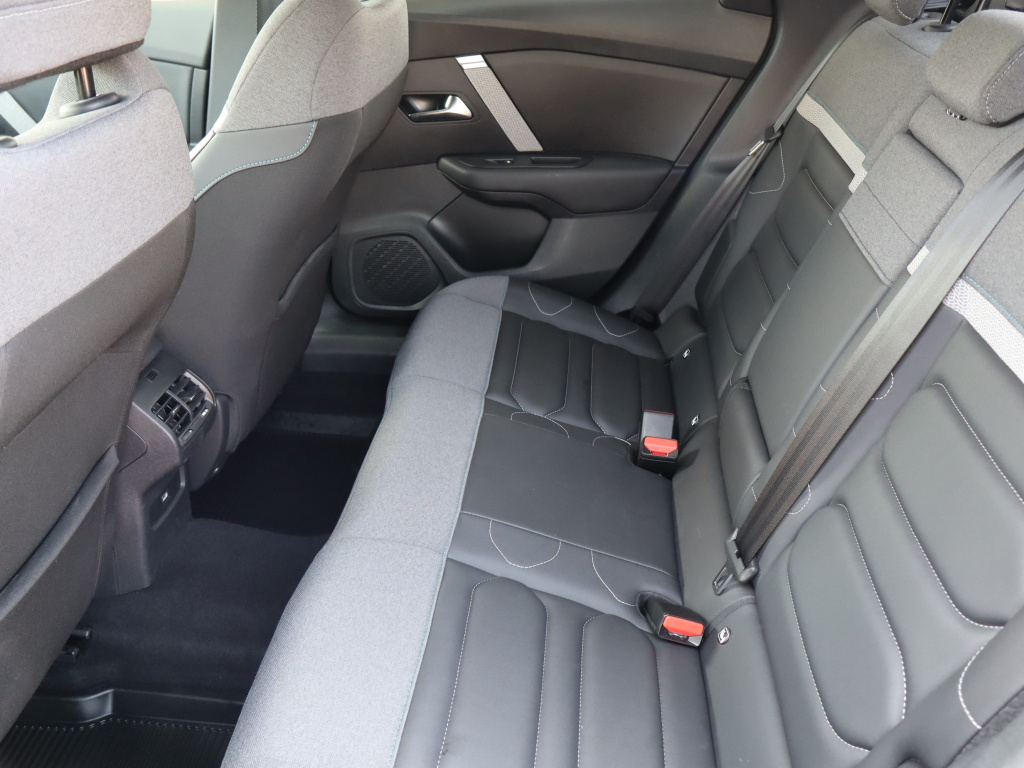 Citroen C4 X
