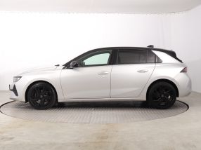Opel Astra - 2023