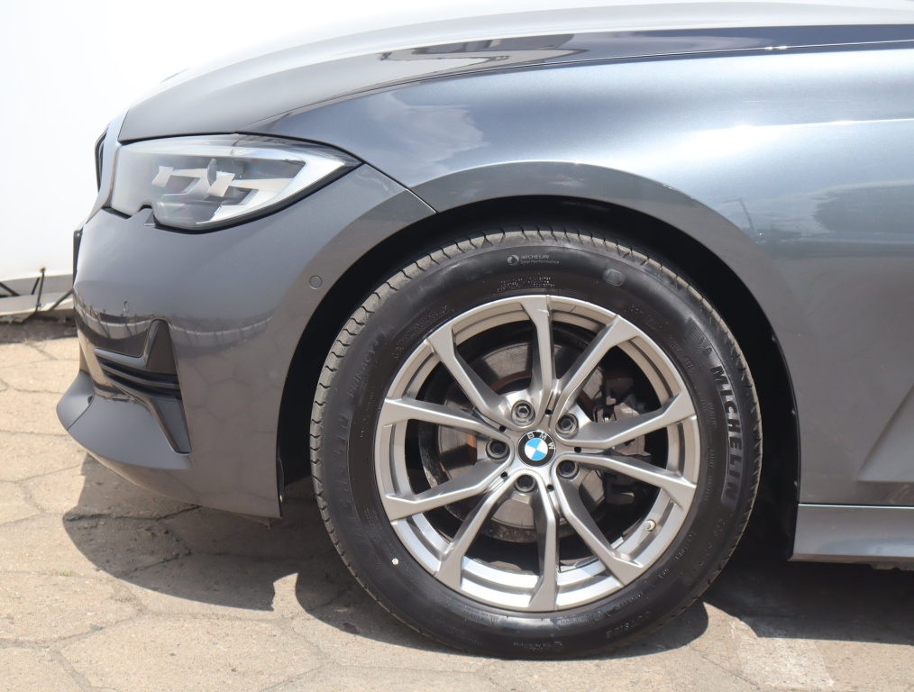 BMW 3