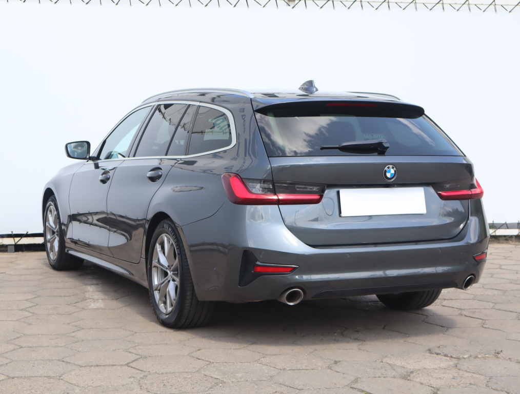 BMW 3