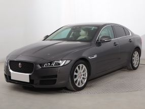 Jaguar XE - 2016