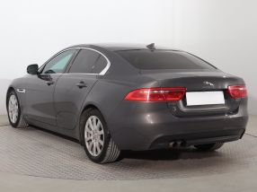 Jaguar XE - 2016