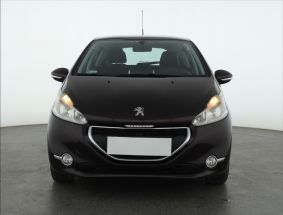 Peugeot 208 - 2012