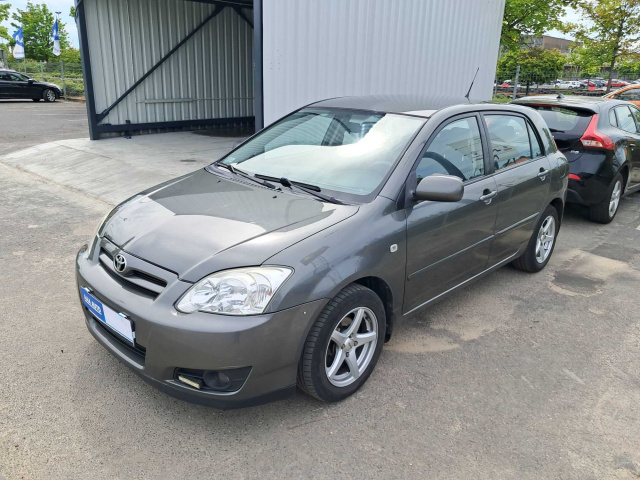 Toyota Corolla 2005