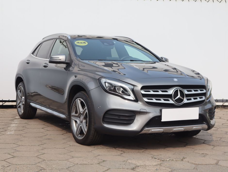 Mercedes-Benz GLA - 2017