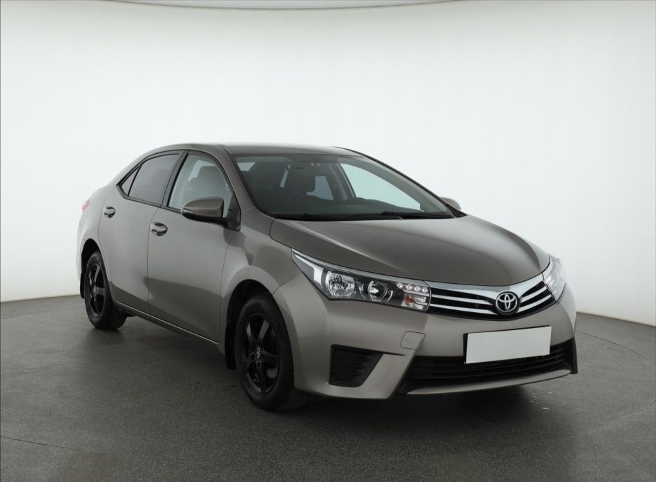 Toyota Corolla - 2015