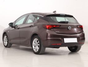Opel Astra - 2018