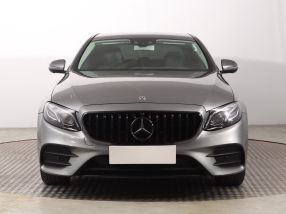 Mercedes-Benz E - 2016