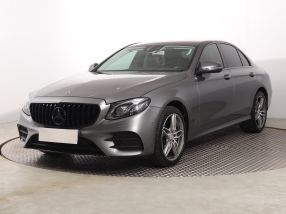 Mercedes-Benz E - 2016