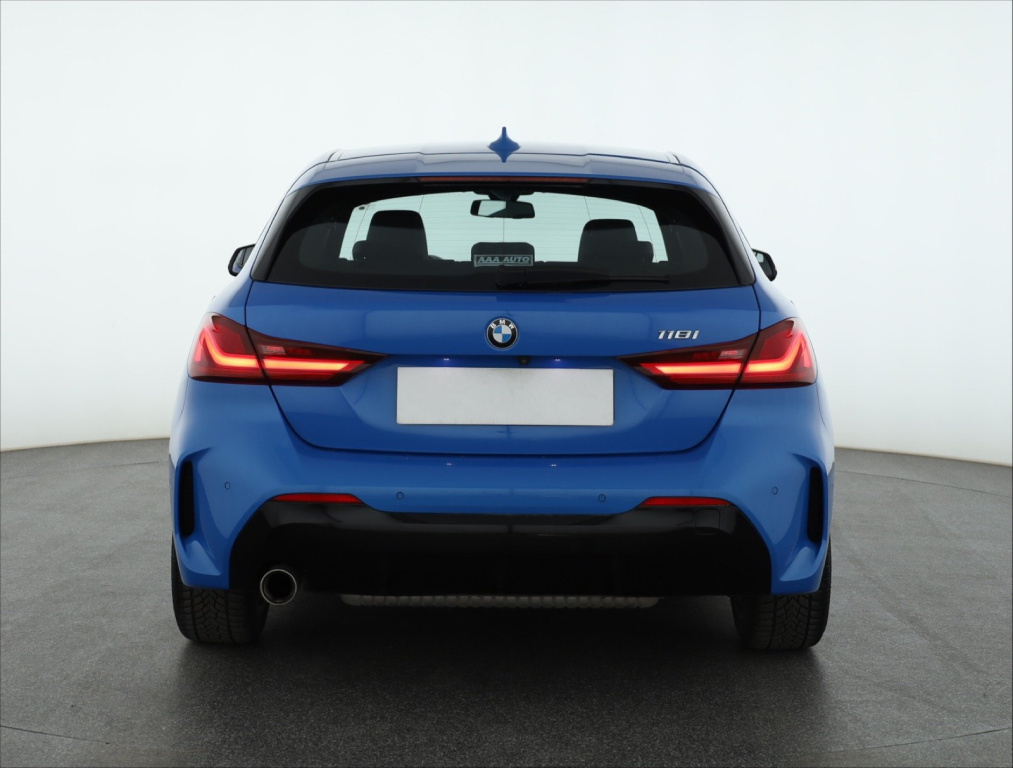 BMW 1