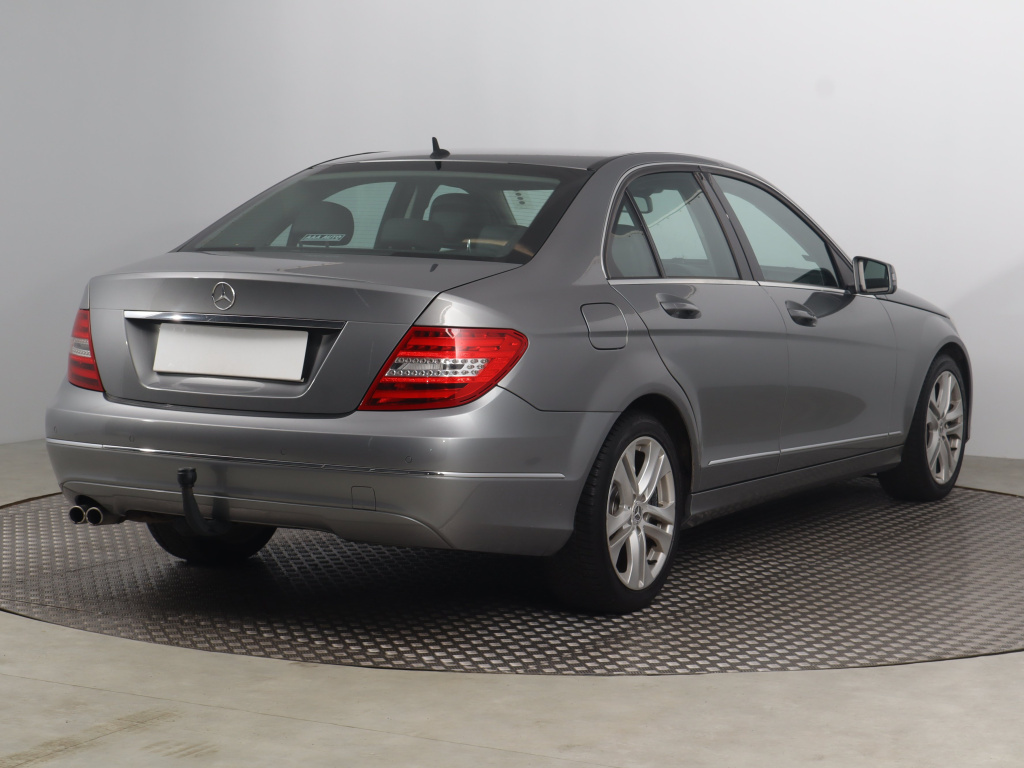 Mercedes-Benz C