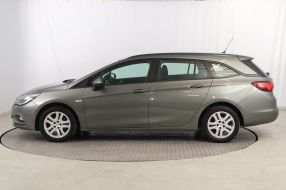 Opel Astra - 2017