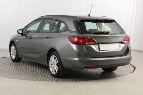 Opel Astra - 2017