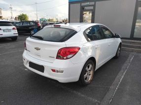 Chevrolet Cruze - 2011