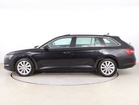 Skoda Superb - 2022