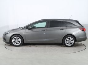 Opel Astra - 2020