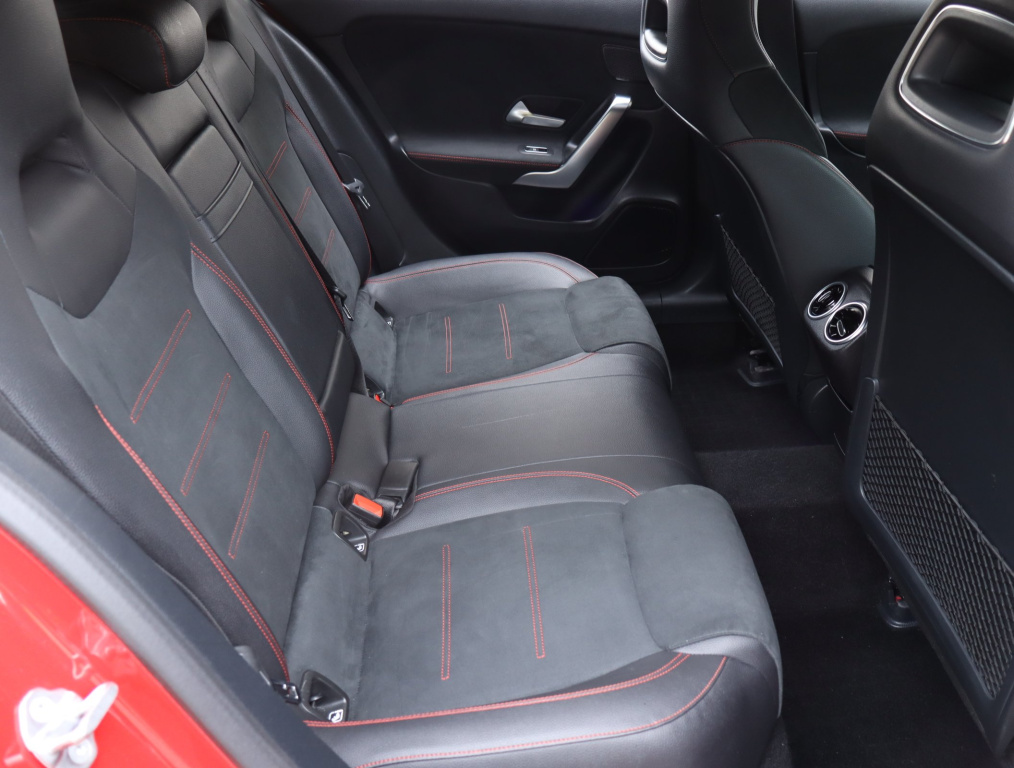 Mercedes-Benz A
