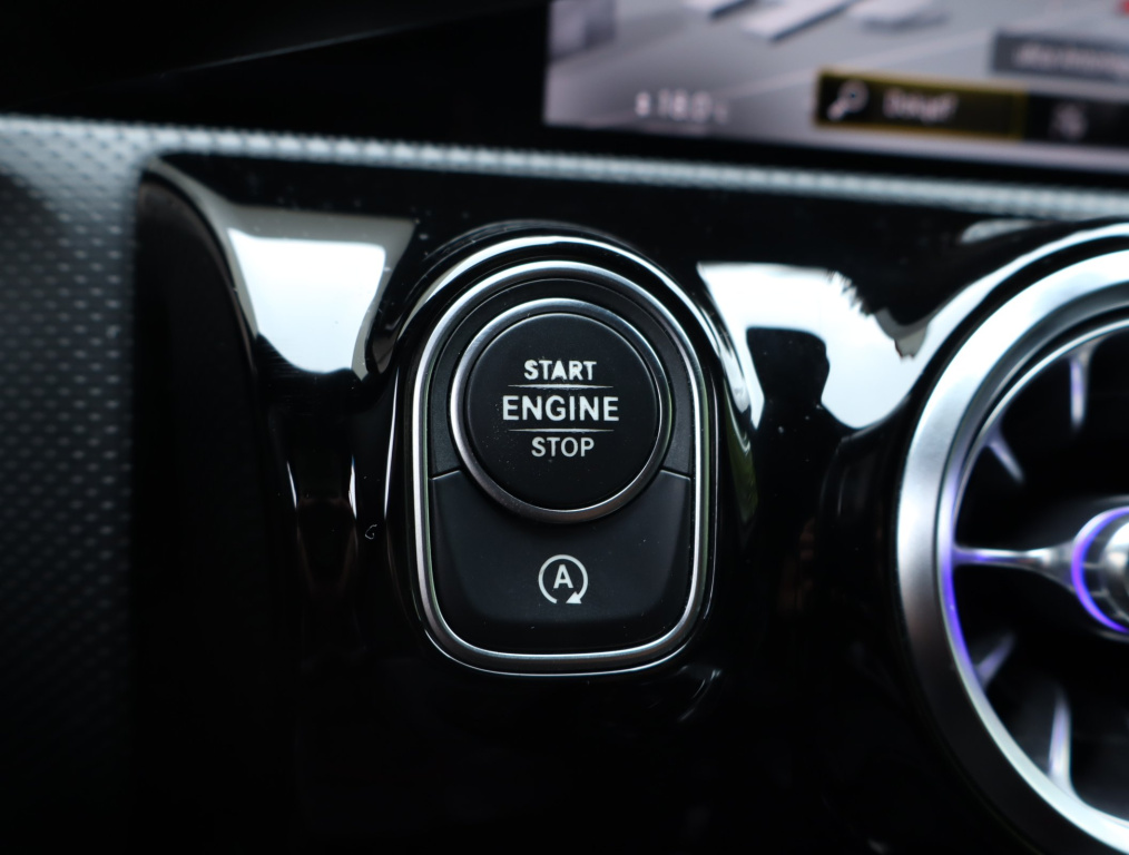 Mercedes-Benz A