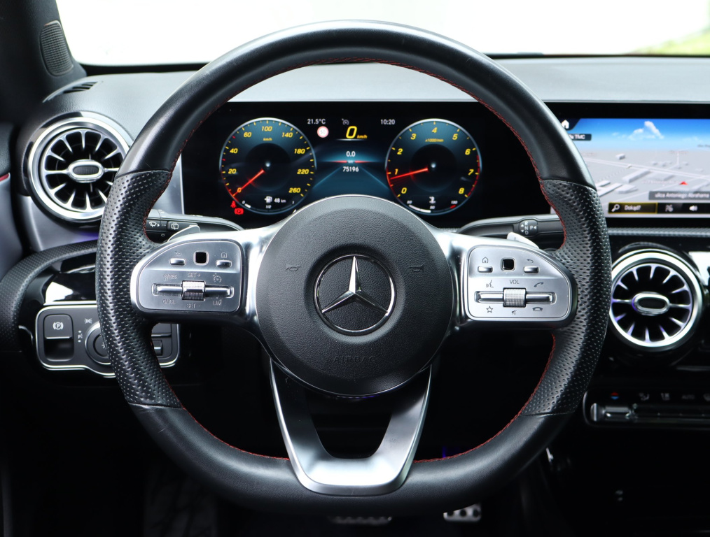 Mercedes-Benz A
