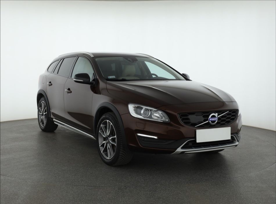 Volvo V60 Cross Country - 2018