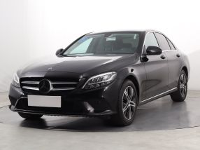 Mercedes-Benz C - 2020