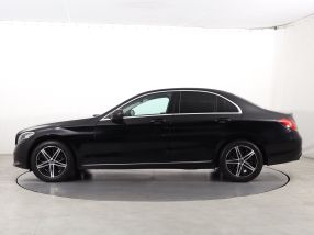 Mercedes-Benz C - 2020