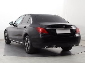 Mercedes-Benz C - 2020
