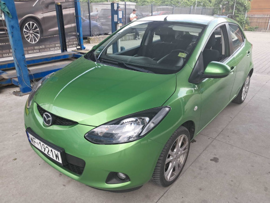Mazda 2