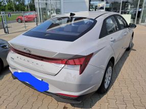 Hyundai Elantra - 2022