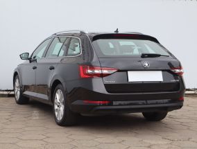 Skoda Superb - 2019