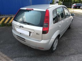 Ford Fiesta - 2004