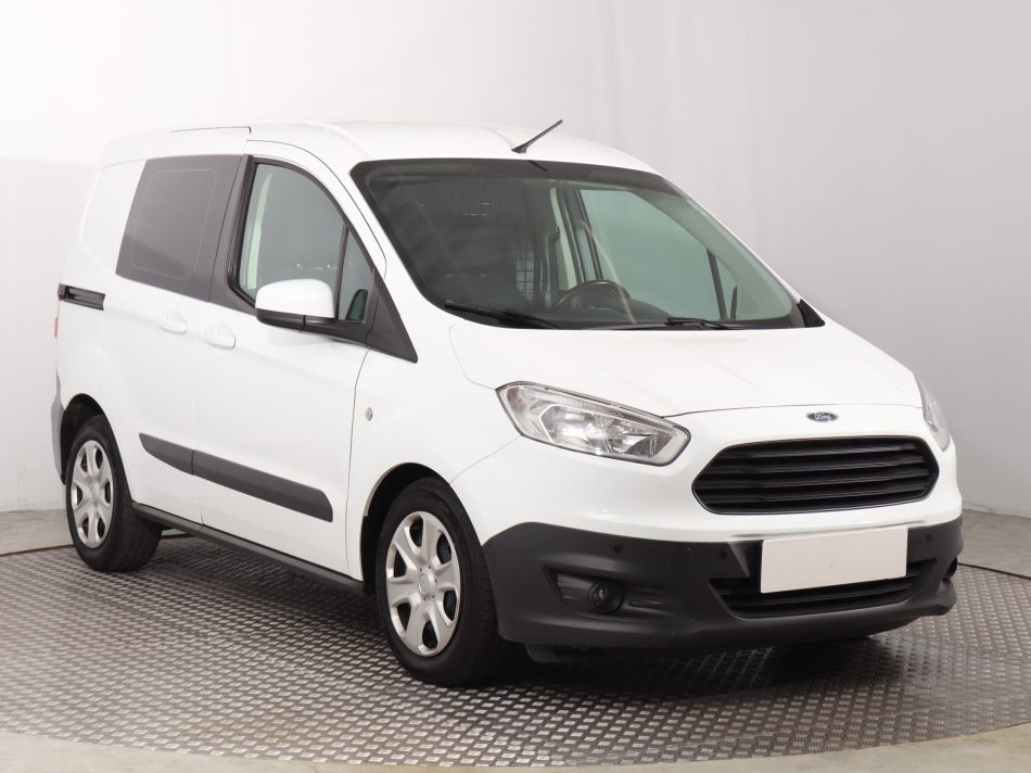 Ford Transit Courier - 2017