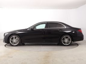 Mercedes-Benz E - 2016