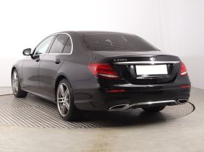 Mercedes-Benz E - 2016