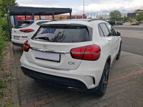 Mercedes-Benz GLA - 2018
