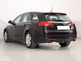 Opel Insignia - 2010