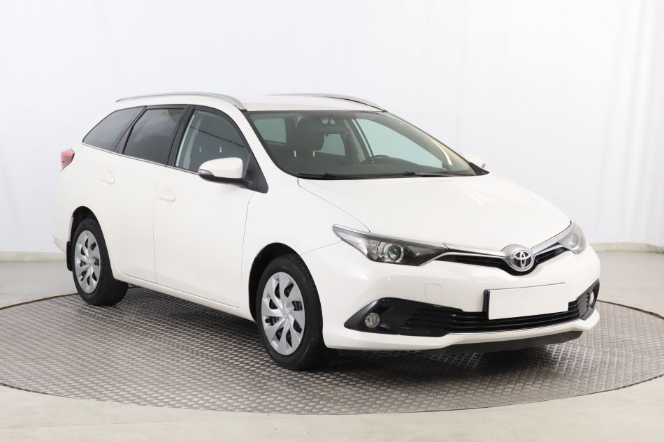 Toyota Auris - 2016