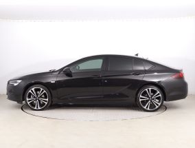 Opel Insignia - 2021