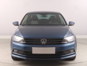 Volkswagen Jetta - 2016