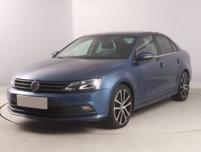 Volkswagen Jetta - 2016