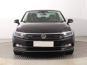 Volkswagen Passat - 2018